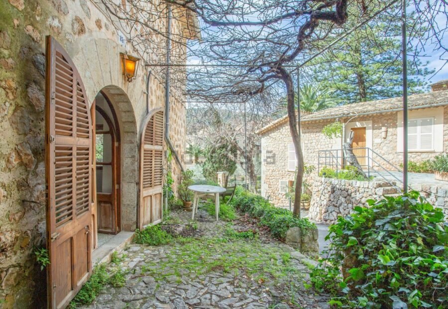 Casa en Deia — fotografía 1
